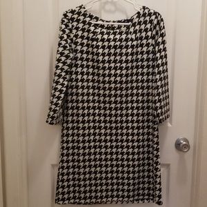 H&M houndstooth dress
